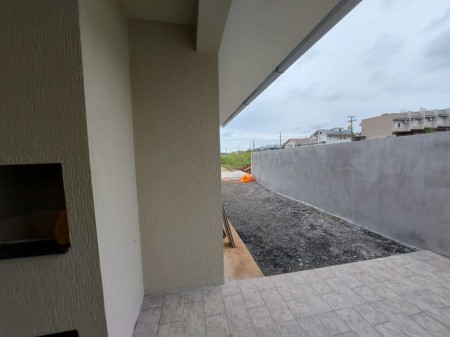 Casa 3 dormitórios c/ suíte e AMPLO PÁTIO - ESQUINA Bairro Conventos - Lajeado - RS