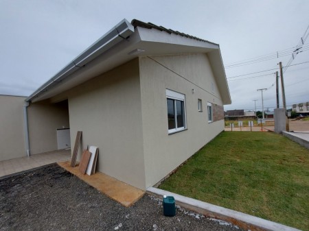 Casa 3 dormitórios c/ suíte e AMPLO PÁTIO - ESQUINA Bairro Conventos - Lajeado - RS