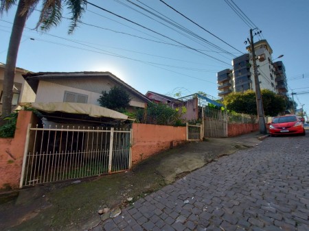 Terreno de ESQUINA - COMERCIAL OU RESIDENCIAL Bairro São Cristóvão - Lajeado - RS